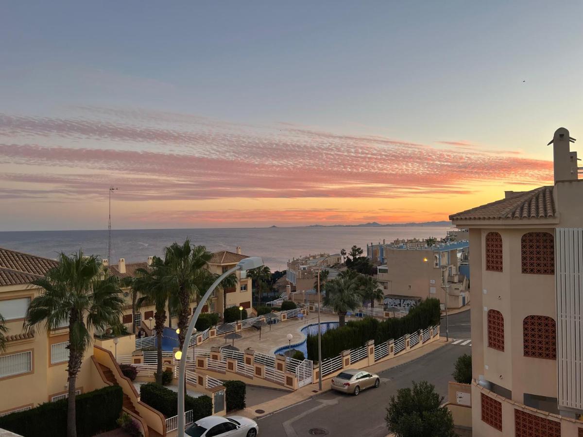 شقة Penthouse & Jacuzzi With Sea Views In Costa Blanca أوريويلا المظهر الخارجي الصورة