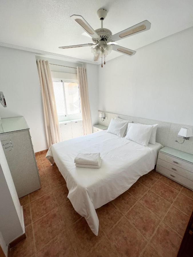 شقة Penthouse & Jacuzzi With Sea Views In Costa Blanca أوريويلا المظهر الخارجي الصورة